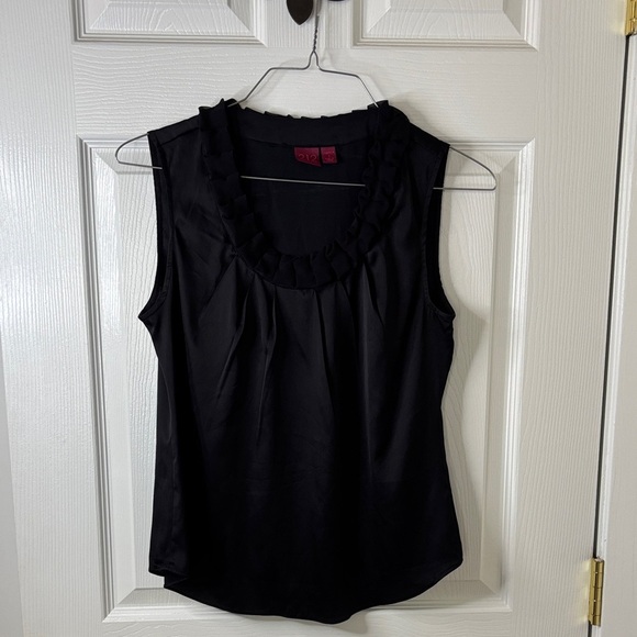 212 Collection Black Ruffle Neck Sleeveless Dress Blouse Size Small - Picture 1 of 7